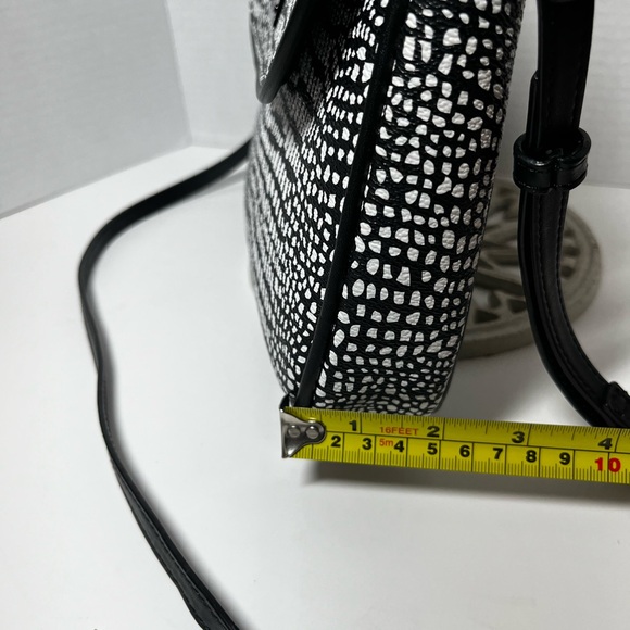 VERA BRADLEY Vegan Midnight Snakeskin Crossbody bag - Picture 11 of 11